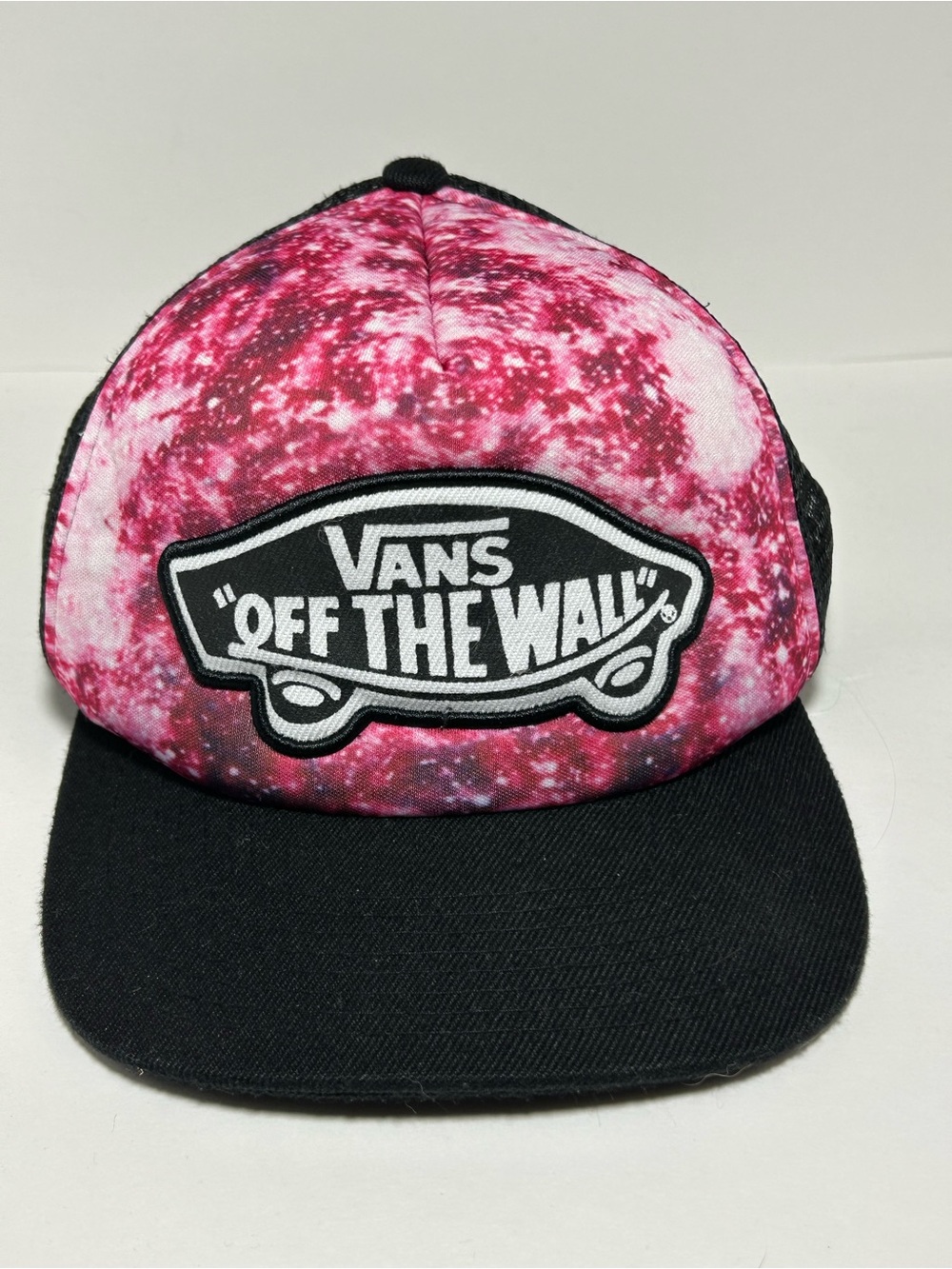 Vans Off The Wall Beach Girl Galaxy Stars Pink/Black Trucker Snap Back Hat